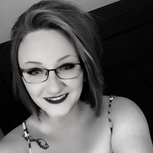 Meet your Posher, Lacey